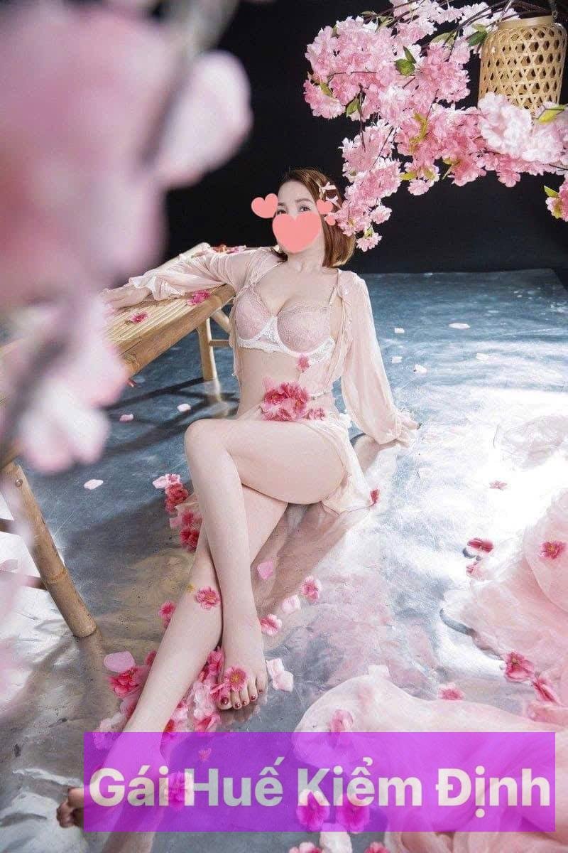 Kim Anh – Gái Gọi Huế Xinh, Giá Hợp Lý, Dịch Vụ Tốt